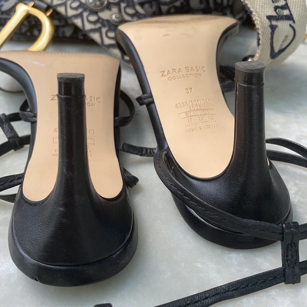 Zara SOLD OUT strappy minimalist heels - Picture 6 of 9
